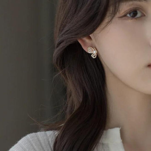 TITLIYA TITLI-006 – Butterfly Wing Gold Studs Premium Korean Earrings
