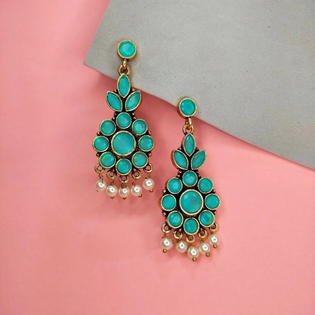 Antique-Sky-Blue-Kundan-Earrings-with-Pearl-Beads-