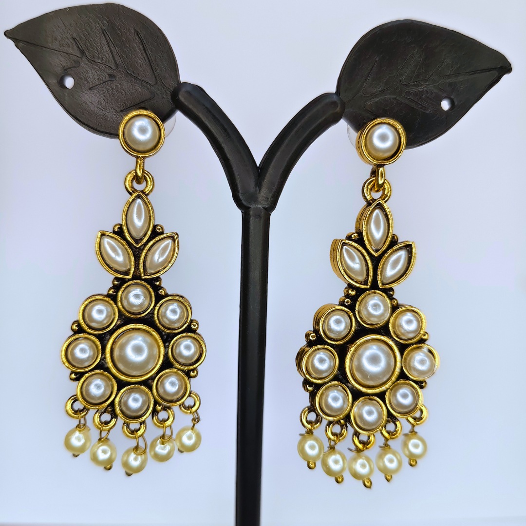 White Pearl Kundan Earrings