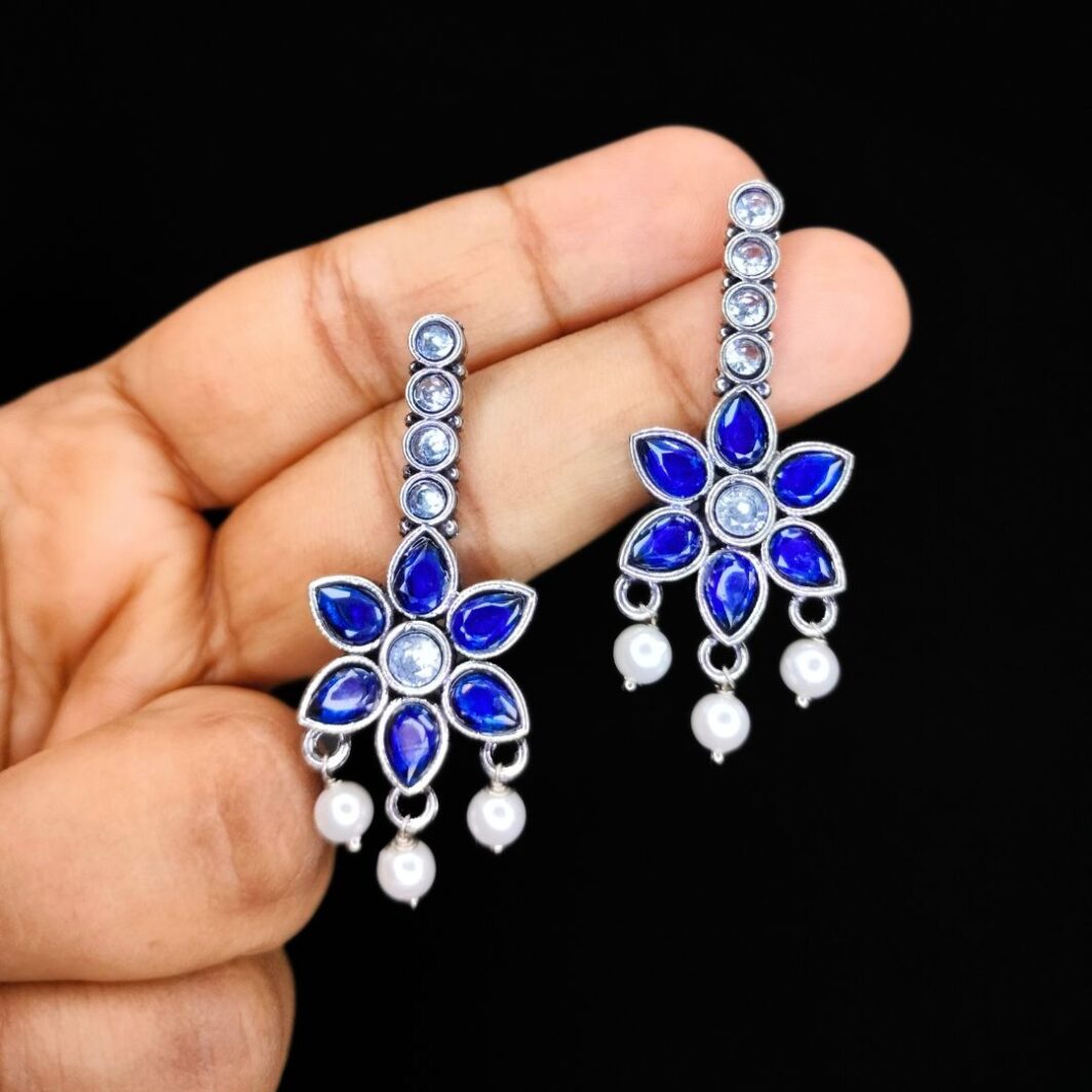 blue kundan silver plated chandelier drop earrings jc53