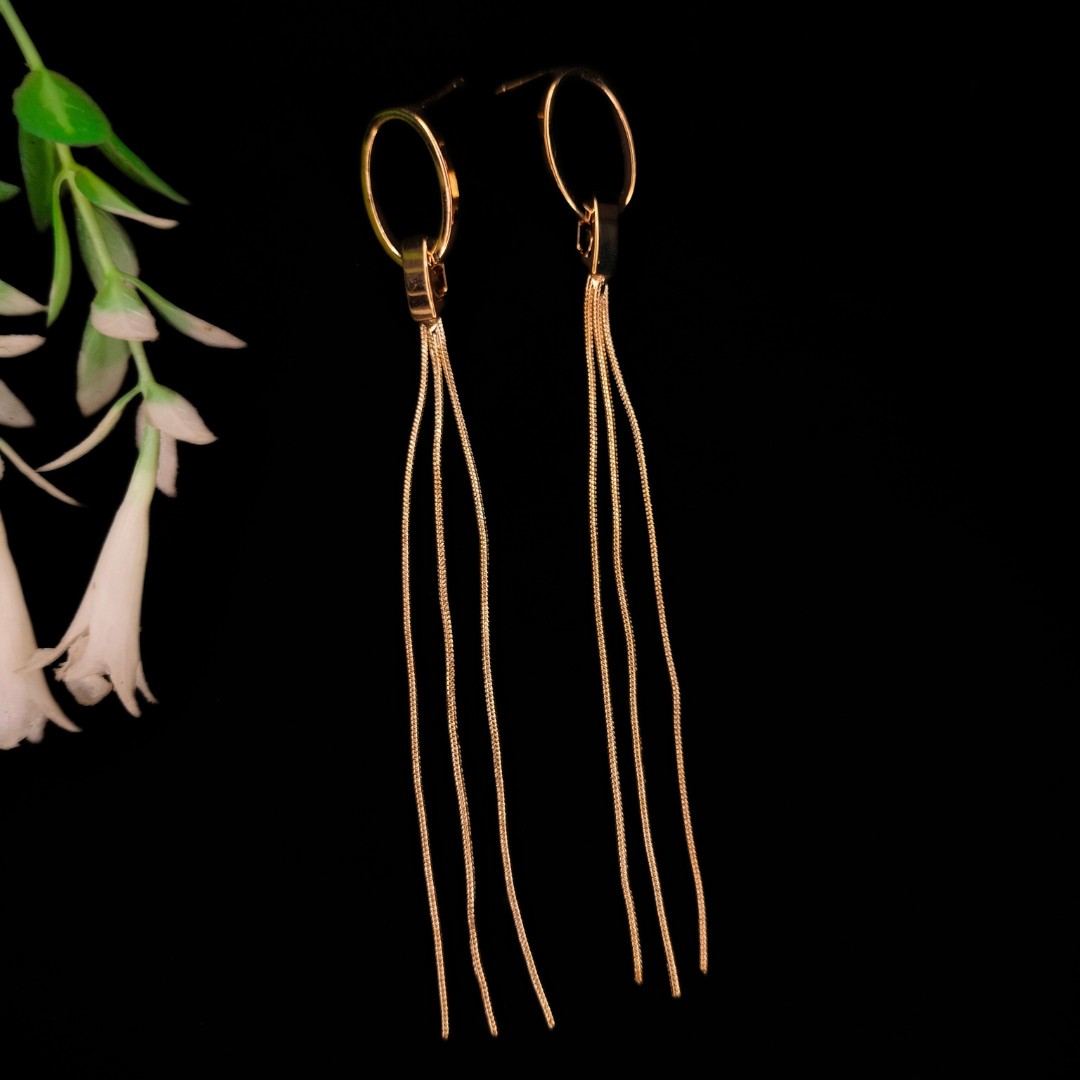 gold plated 3 chain tassel style drop earrings jc209