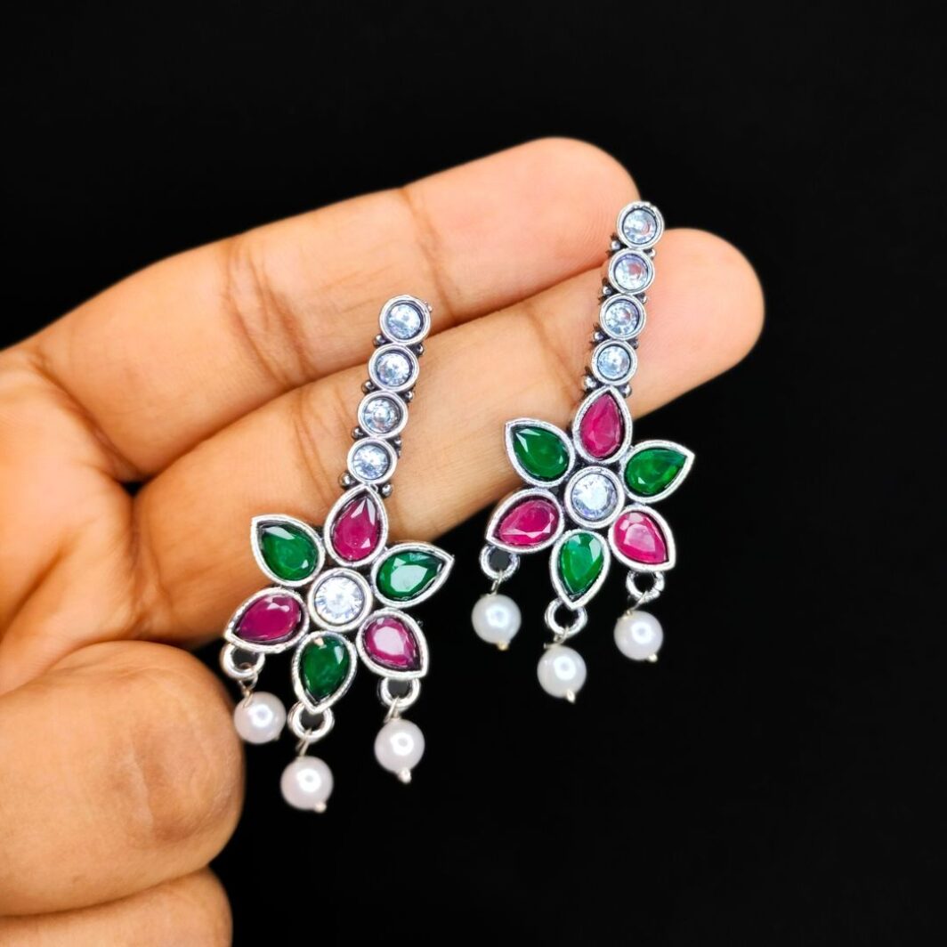 green-&-red-silver-plated-floral-drop-earrings-for-women-jc55