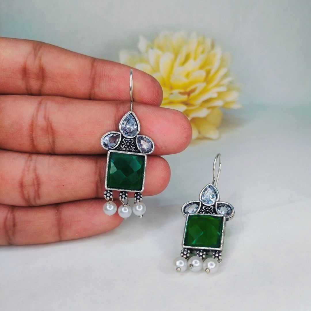 oxidized-silver-green-drop-earrings-jc32