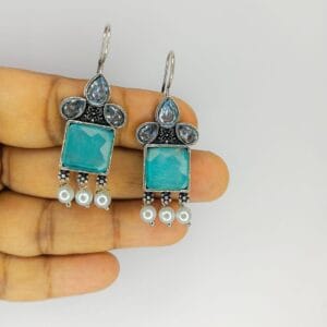 square-sky-blue-earrings-with-pearl-design-jc35