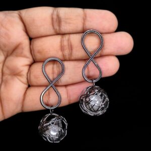 stainless steel infinity earrings with pearl wrapped in black wire jc199