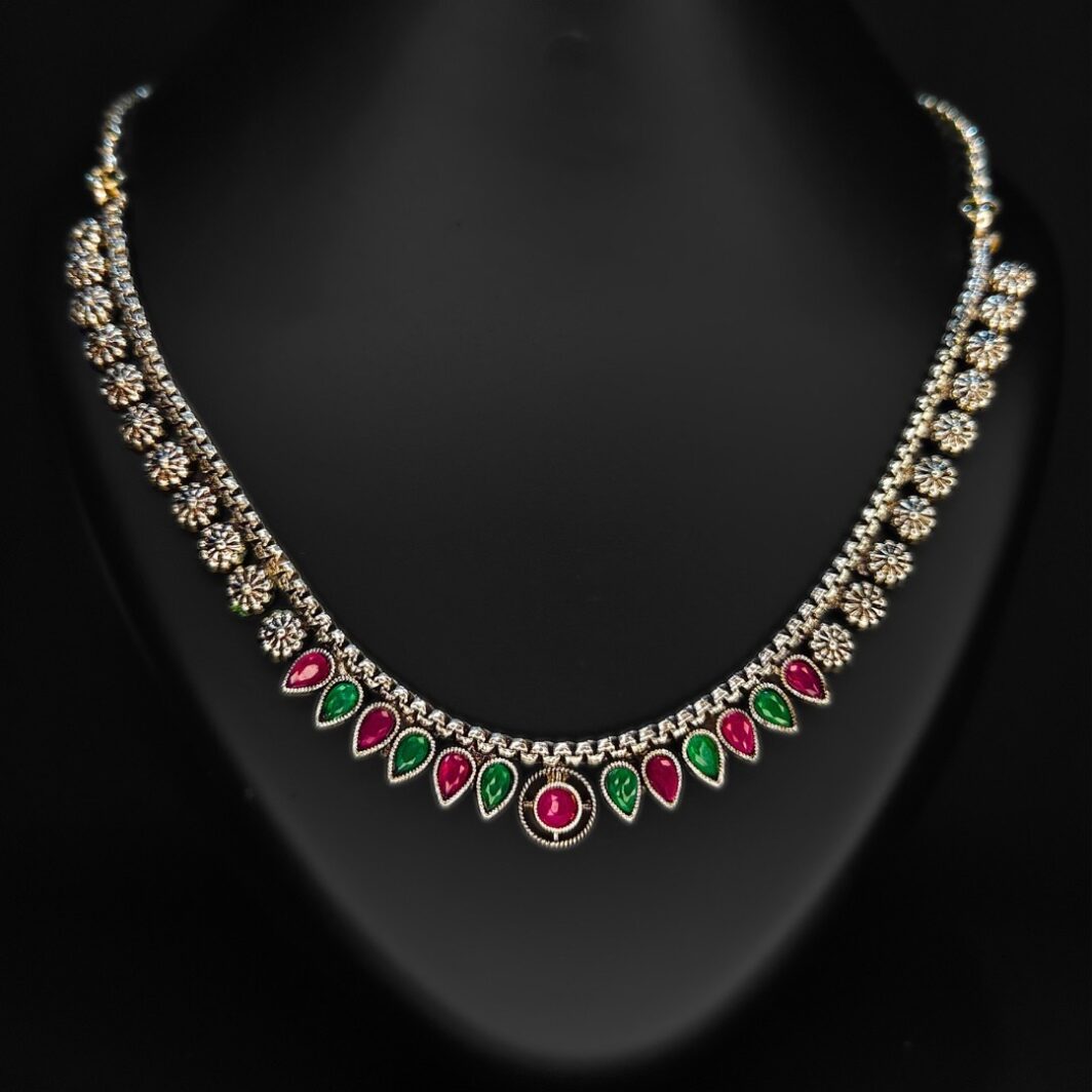 Red Green Silver Tone Kundan Necklace