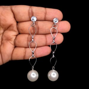 Three Chain Link Pearl Drop Earrings JC230